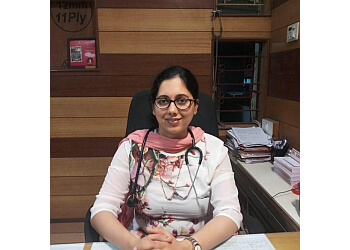 Dr. Radhika Kelkar, MBBS, M.D, DPM