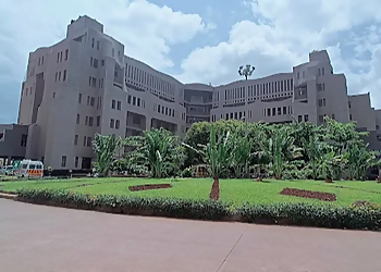 Dr. Rahul Bisaralli, MBBS, MD, DNB - SDM MEDICAL COLLEGE