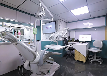 Dr. Rahul's Dentaville