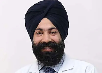 Dr. Rajandeep Singh Sethi, MBBS, MS, DNB
