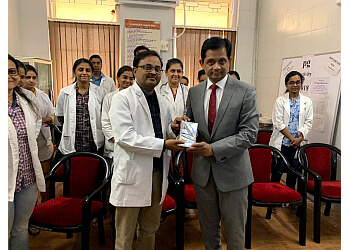 Dr. Rajas Deshpande, MBBS, MD, DM