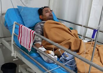 Dr. Rajat Kapoor, MBBS, MS, M.Ch - COSMED AESTHETIC CLINIC