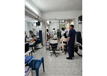 Dr Rajeev Raut Eye Clinic Raut Eye Care