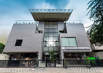 Dr. Rajesh Kukreja, MBBS, MS, MNAMS, DNB - UROCARE HOSPITAL