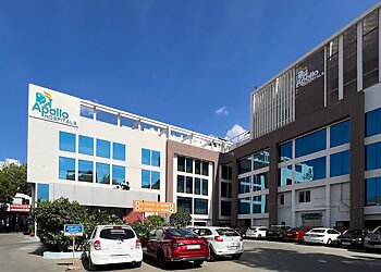 Dr. Rajesh Prabhu, MBBS, MD, DM - APOLLO SPECIALITY HOSPITAL