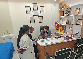 Dr. Rajiv Ranjan, MBBS, MD