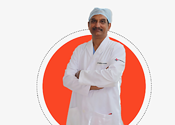 Dr. Rajneesh Kachhara, MBBS, MS, MCh -  MEDANTA