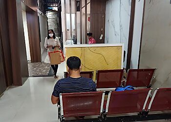 Dr. Rakesh Lalla, MBBS, MD, DM - SHREEDEVI HOSPITAL