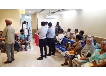 Dr. Rakesh Kumar, MBBS