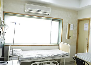 Dr. Raman Abrol, MBBS, MS, DNB - ABROL ENT INSTITUTE & RESEARCH CENTRE