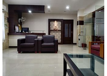 Dr. Ramasamy Lingappan, MS, DNB, M.Ch, MRCS, MNAMS - SRISHTI PLASTIC & COSMETIC SURGERY CENTRE