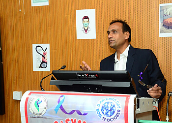 Dr.Rameshwar Gupta MBBS, D.Orth, FEIORA