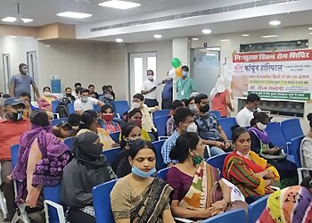 Dr. Rashmi Rastogi, MBBS, DDVL, FAM - FORTUNE SKIN CLINIC