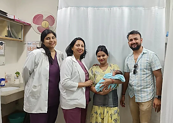 Dr. Rashmi Sharma, MBBS, MD, DMRD, MRCOG - APOLLO HOSPITALS