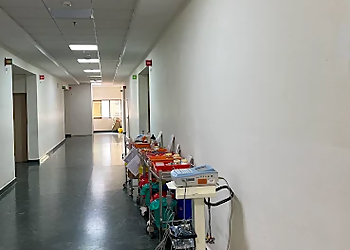 Dr. Raveendran. P, MBBS, MD, DNB, FSCAI - KIMS SREECHAND HOSPITAL