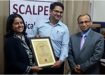 Dr. Ravi Bhaskar, MBBS, MD, FCCP (USA), FICM, CCEBDM