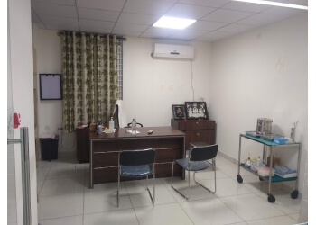 Dr. Ravi. H.S, MBBS, MS, M.Ch - SUNDEW COSMETIC SURGERY AND HAIR TRANSPLANT CENTER