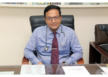 Dr. Ravi Kant Saraogi, MBBS, MD, DM  - Diabetes And Endocrine Clinic
