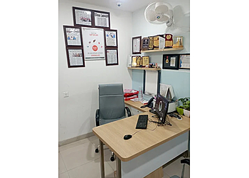 Dr. Ravi Shankar, MBBS, MS, MCH