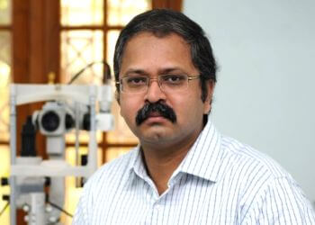 Dr. Ravi Shankar Vallabhaneni, MS, FAMS - Meenakshi Eye Hospital 