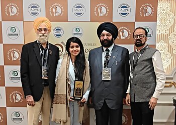 Dr. Ravika Kanish, MBBS, MD - SKINVISION