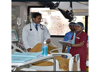 Dr. Ravinder Singh Bhadoria, MBBS, MD, DNB - YASHODA SUPER SPECIALITY HOSPITAL