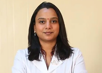 वड़ोदरा जनरल फिजिशियन Dr. Reema Solanki Chauhan, MBBS, MD - SHIVAAY HOSPICARE छवि 1