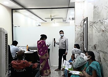 Dr. Rishi Dawar, MBBS, MD, PDCC