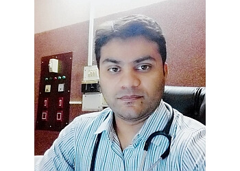Dr. Rishi Kant Dubey, MBBS, MD