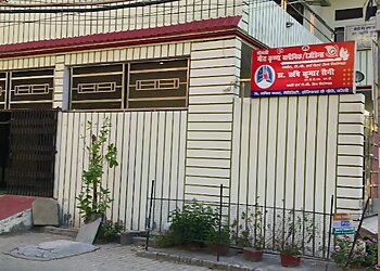 Dr. Rishi Kumar Saini, MBBS, MD