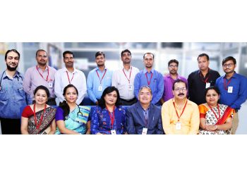 Dr. Rishi Shukla, MD, DM - CENTER FOR DIABETES AND ENDOCRINE DISEASE