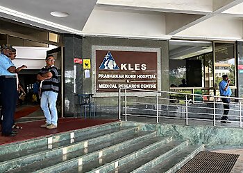 Dr. Ritesh Vernekar, MBBS, MD, DM - KLE'S DR. PRABHAKAR KORE HOSPITAL & MEDICAL RESEARCH CENTRE