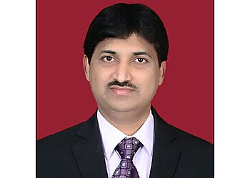 Solapur Cardiologists Dr. Rizwanul Haque, MBBS, MD, DNB, DM, MRCP, FACC, FCCP, FICA, FRSPH, FRSTM image 1