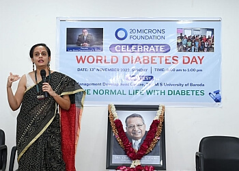 Dr. Roopal Nirav Panchani, MBBS, MD, DNB - AANJNEY ENDOCRINE CLINIC