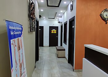 Dr. Ruchi S Mutneja, MBBS, MD - SPARSH AESTHETICS AND DIAGNOSTICS