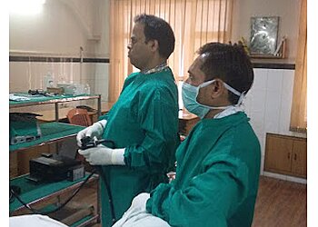 Dr. S.K. Singh, MBBS, MD, DNB - SUPER MAX GASTRO LIVER & MATERNITY CENTRE