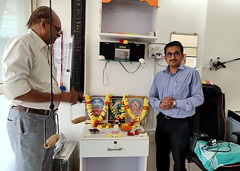 Dr. Sachin Kulkarni, MBBS, D ORTHO