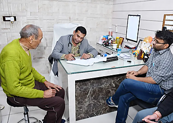 Dr. Sachin Kumar Gupta, MD