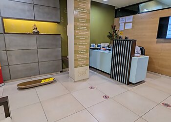 Dr Sachin Shah, MBBS, MS, M.Ch - YUVA COSMETIC