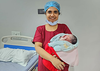 Dr. Sambli Garg, MBBS, MD - KILKAARI MATERNITY CLINIC