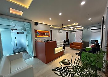 Dr. Sameer Arora, MBBS, MD, DM - MEDSARC ADVANCED SUPERSPECIALITY CLINICS