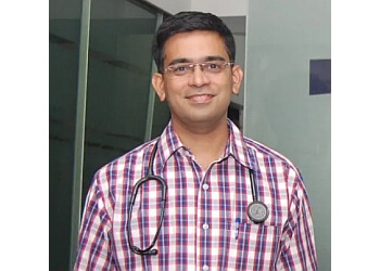 Dr. Sameer Suresh Ambar, MBBS, MD, DM - SPARSH SUPER SPECIALITY CLINIC