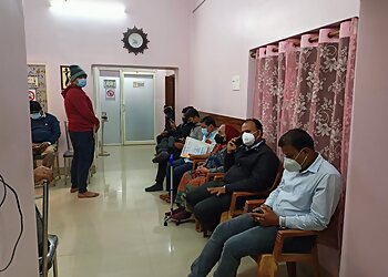 Dr. Sampat Dash, MD, DM, IDCCM, ERDM, MNAMS - LUNG CARE