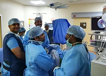 Dr. Sandeep Prabhakar, MBBS, MS (PGI), M.Ch Urol (SGPGI) - COCHIN UROLOGY