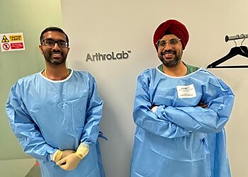 Dr. Sandeep Singh, MBBS, MS (Ortho), MRCS (Glasgow), MRCS(UK), FRCS