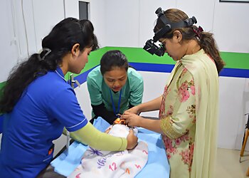 Dr. Sangeeta Goswami, MS, FICO, FRF