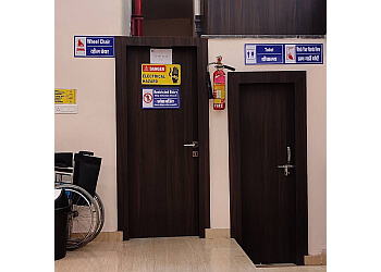 Dr. Sanjay Sachdeva, MBBS, MS - SACHDEVA NETRALAYA