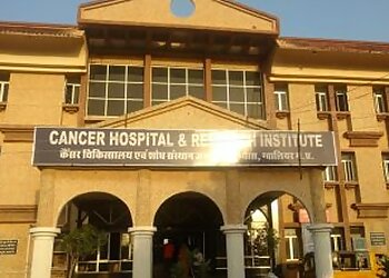 ग्वालियर निश्चेतना विशेषज्ञ चिकित्सक Dr. Sanjay Saxena, MBBS, MD - CANCER HOSPITAL & RESEARCH INSTITUTE छवि 1