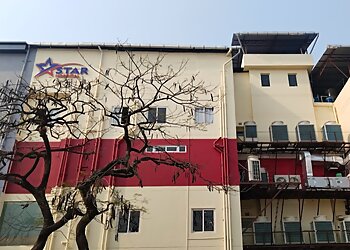 Dr. Sanjeev Kumar Jha, MBBS, MS, DNB - STAR HOSPITAL