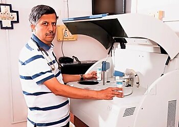 Dr. Sanjiv Anant Indurkar, MBBS, MD - DR. SANJIV INDURKAR'S DIABETIC CARE CENTRE